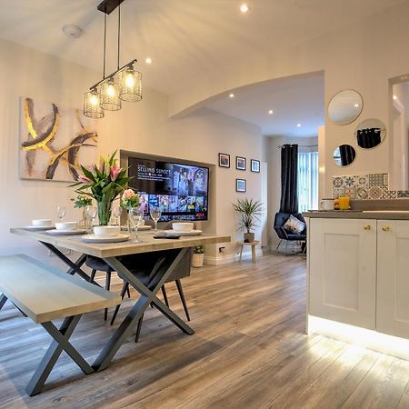 The Belfast Boutique Central Cozy Sleeps7 (Adults Only) Exterior foto