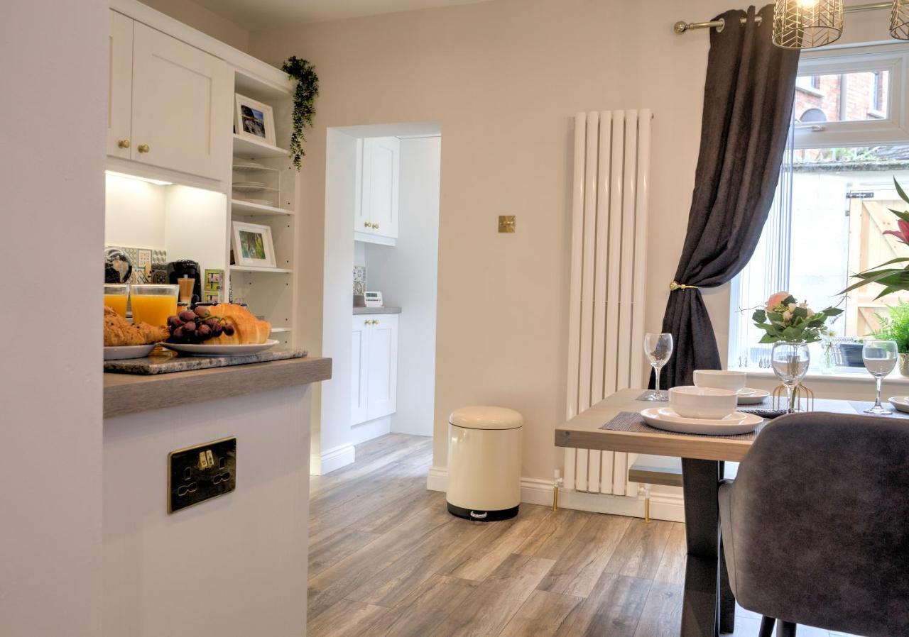 The Belfast Boutique Central Cozy Sleeps7 (Adults Only) Exterior foto