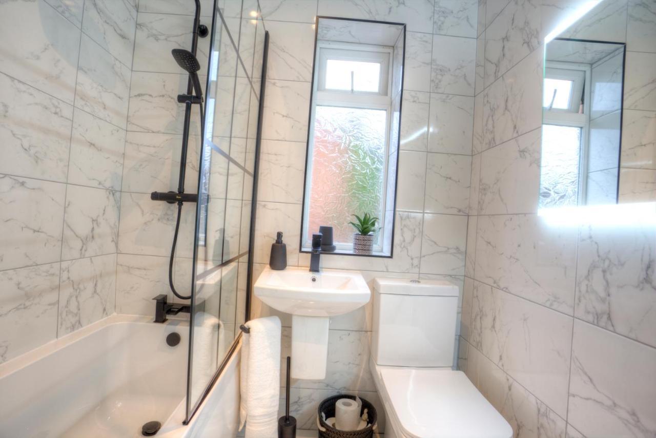 The Belfast Boutique Central Cozy Sleeps7 (Adults Only) Exterior foto